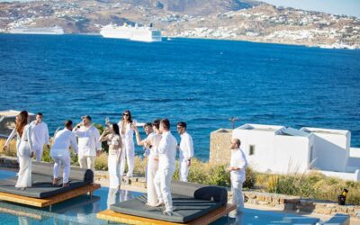 Family Portraits on Mykonos: Memories that Last Generations